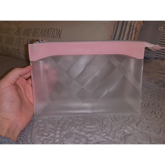 burberry beauty bag